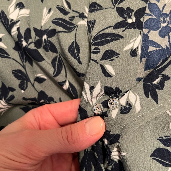 Vera Moda Green & Black Floral Dress – Size M - Picture 5 of 5